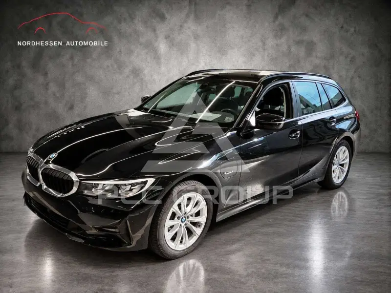 2021 BMW 330
