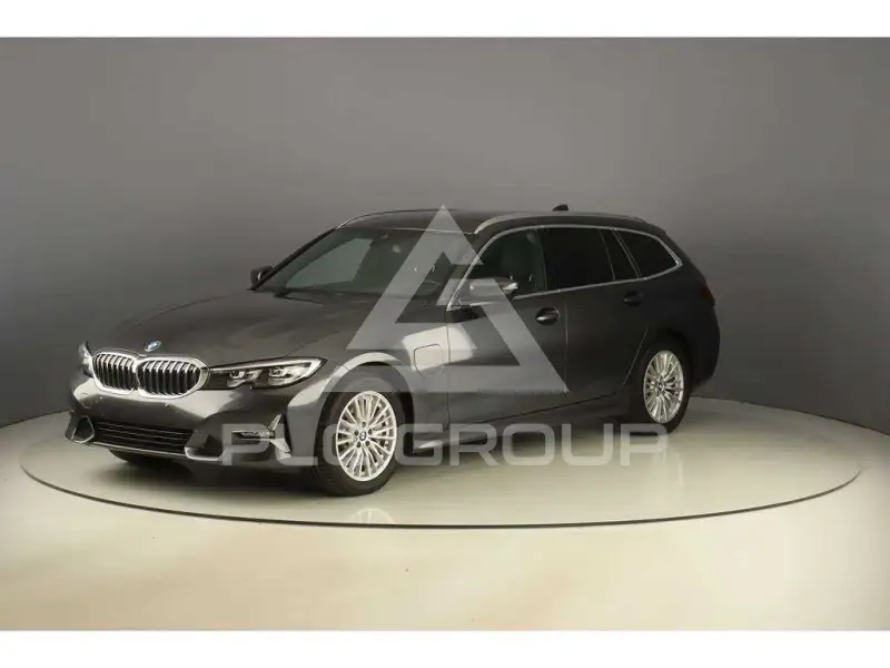 2021 BMW 330