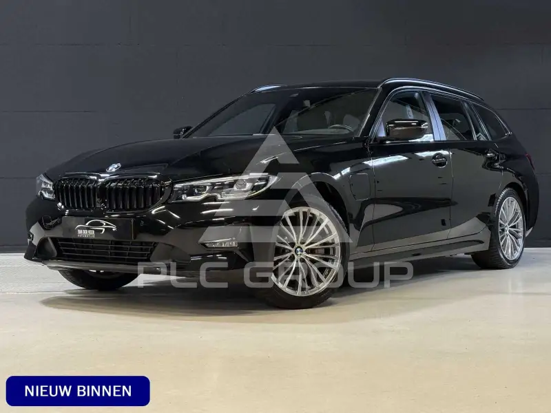 2021 BMW 330