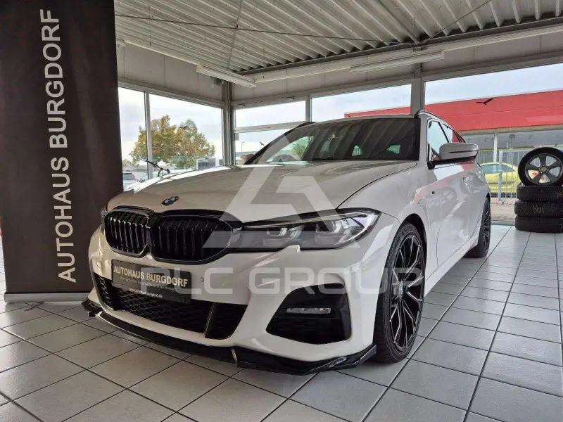 2021 BMW 330