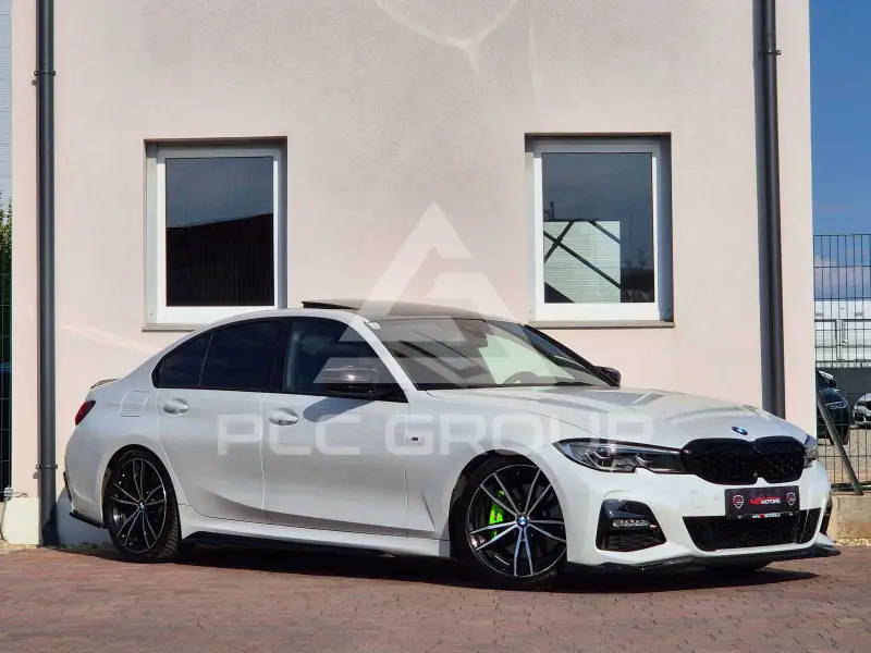 2021 BMW 330