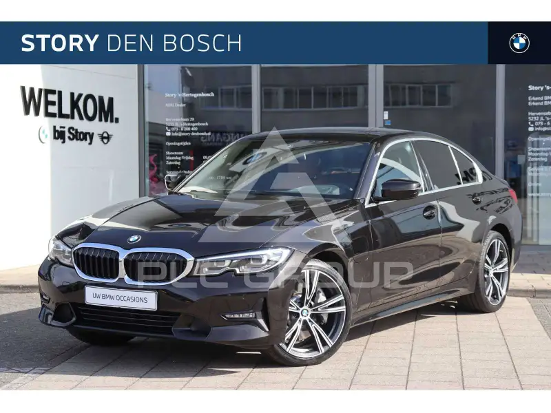 2021 BMW 330