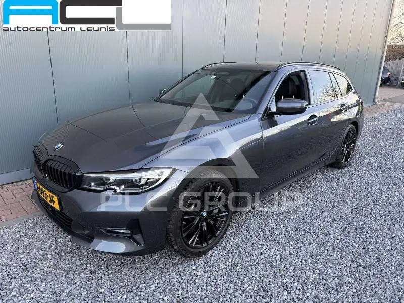 2021 BMW 330