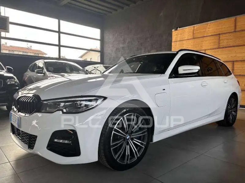 2021 BMW 330