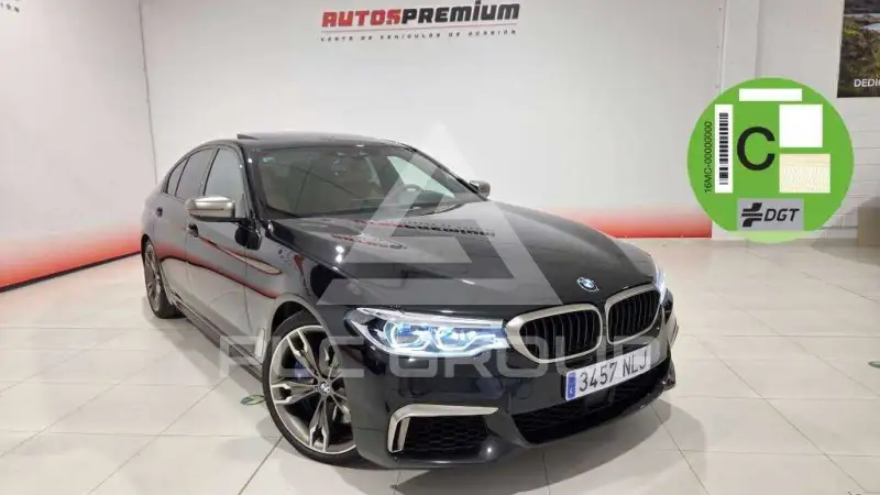 2021 BMW 550