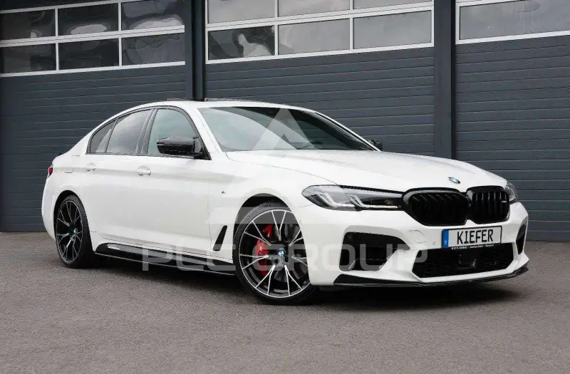 2021 BMW 550