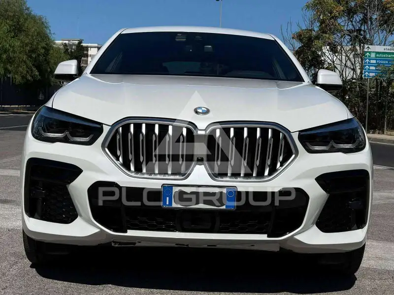 2021 BMW X6