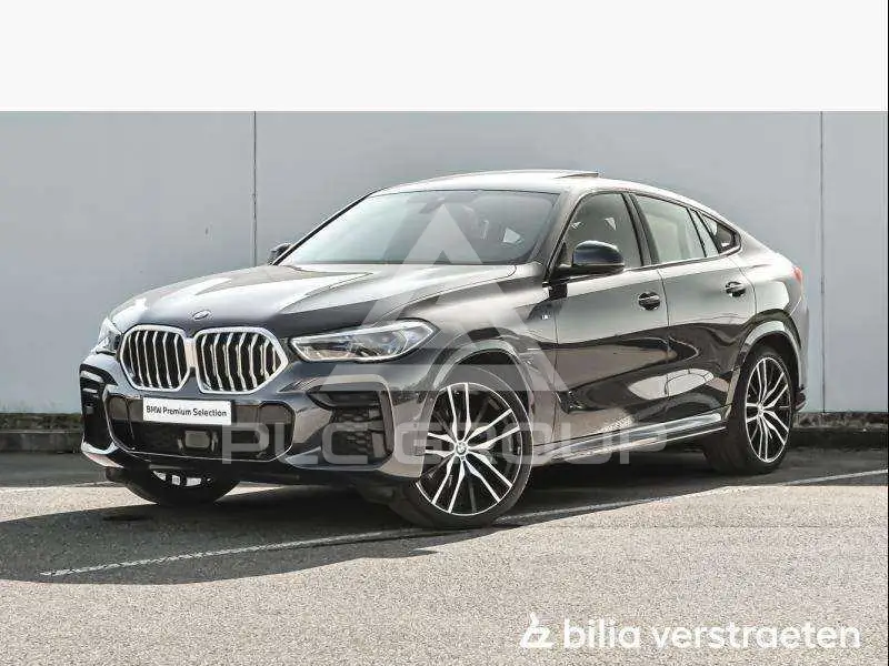 2021 BMW X6