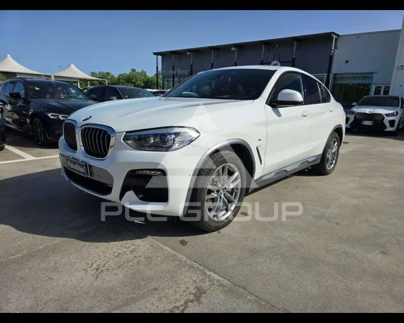 2021 BMW X4