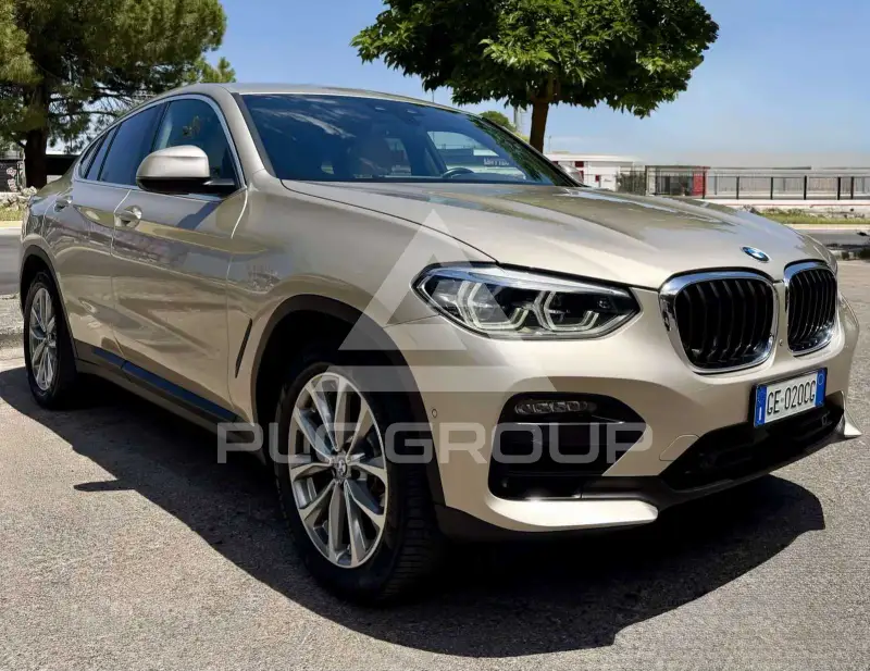 2021 BMW X4