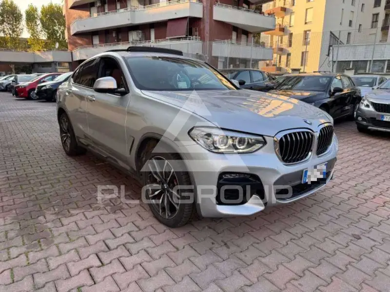 2021 BMW X4