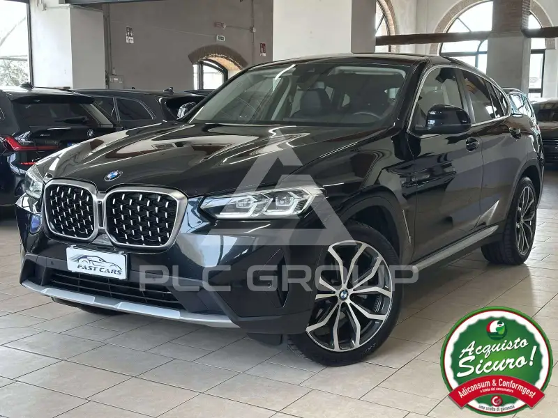 2022 BMW X4