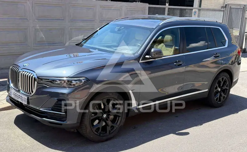 2021 BMW X7