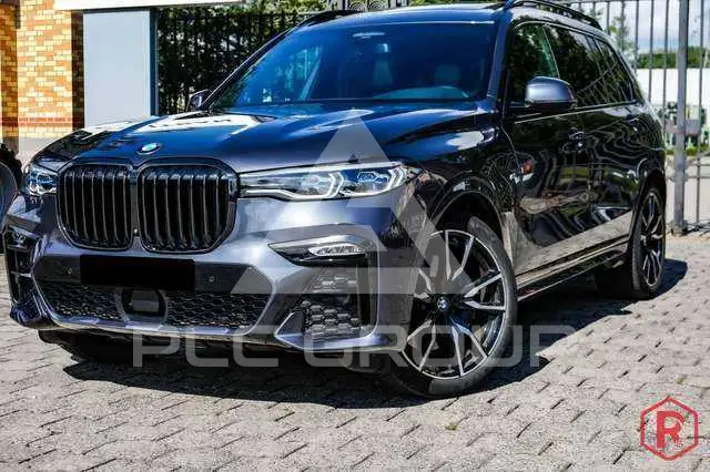 2021 BMW X7