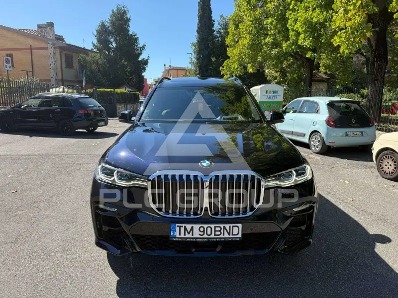 2021 BMW X7