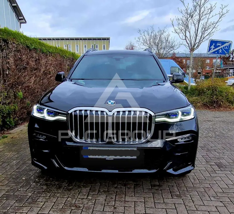 2021 BMW X7