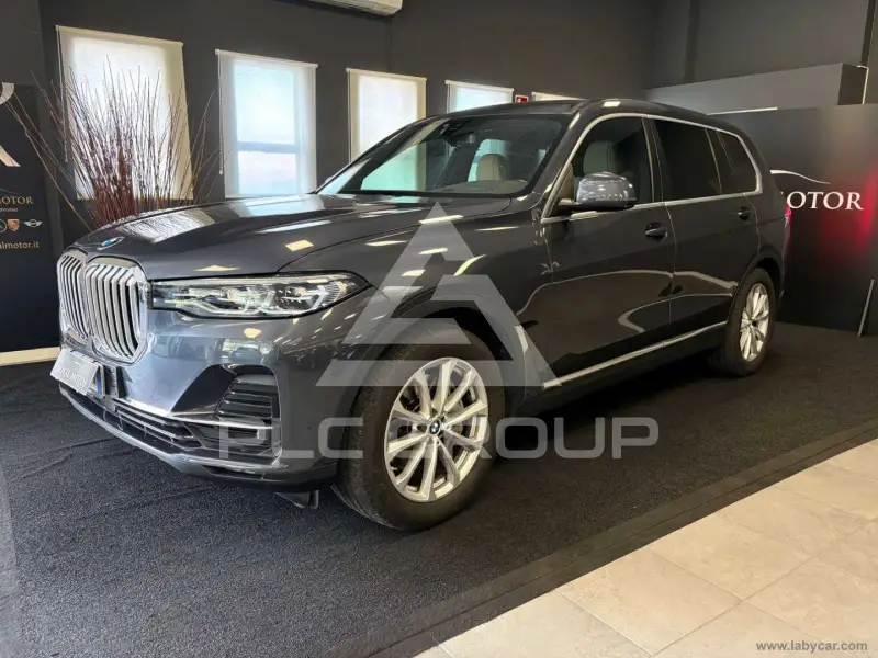 2021 BMW X7