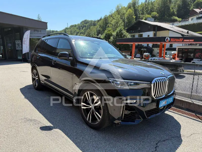 2021 BMW X7