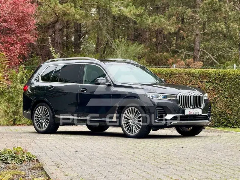 2021 BMW X7