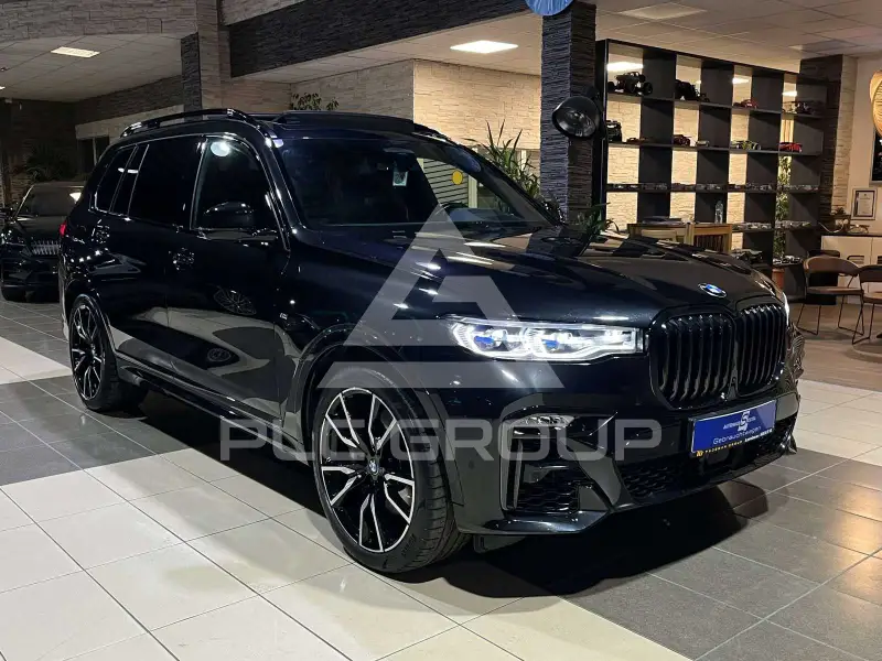 2021 BMW X7