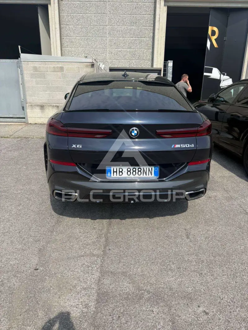 2021 BMW X6