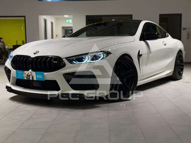 2021 BMW M8