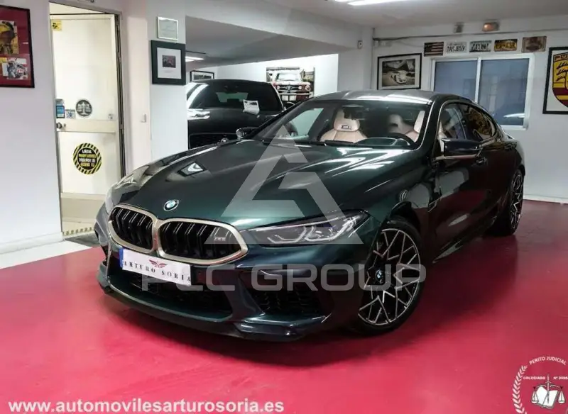 2021 BMW M8