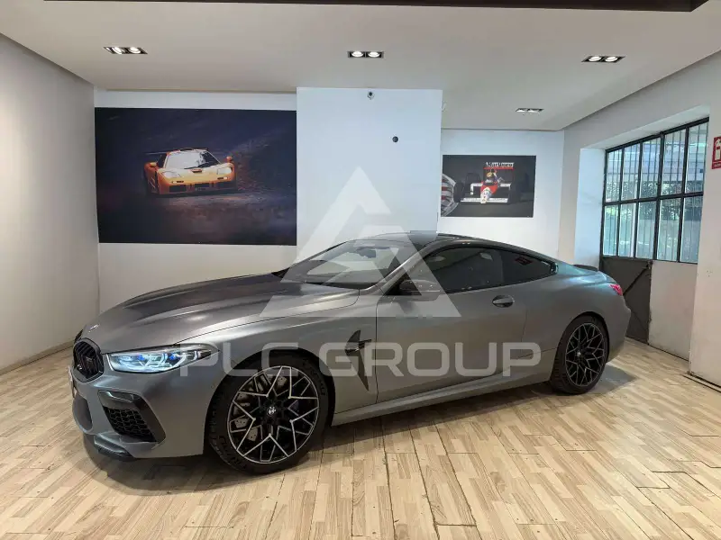 2021 BMW M8