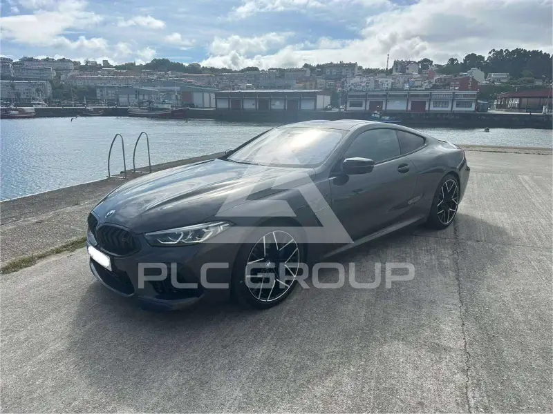 2021 BMW M8