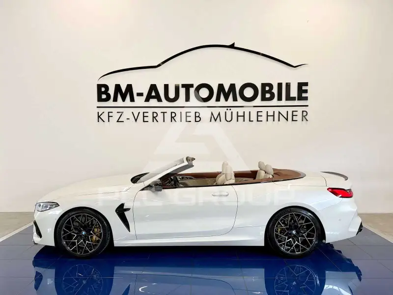 2021 BMW M8