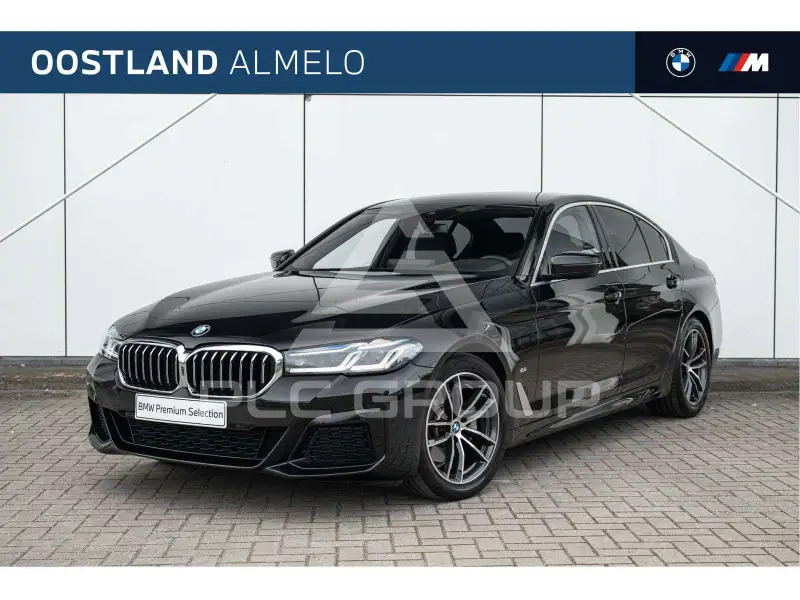 2021 BMW 520