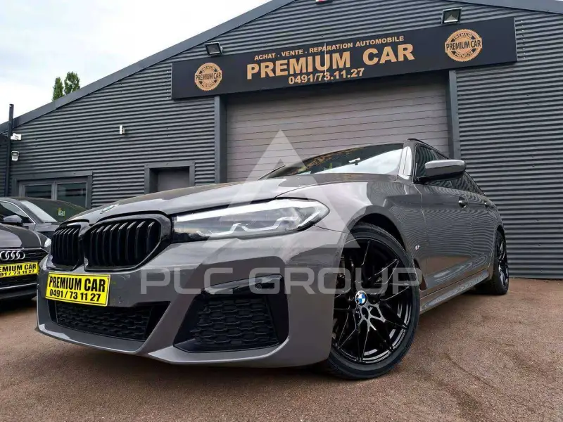 2021 BMW 520