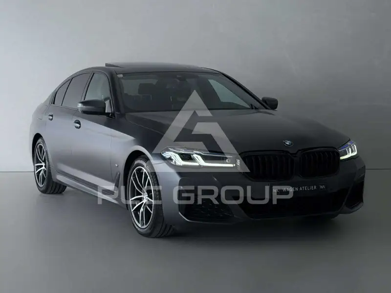 2021 BMW 520