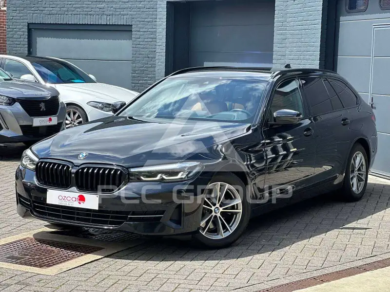 2021 BMW 520