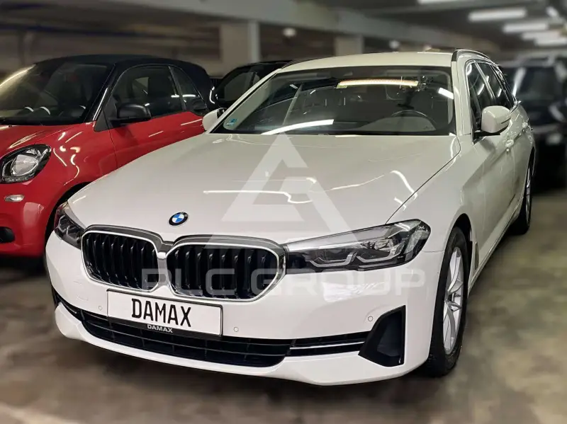 2021 BMW 520