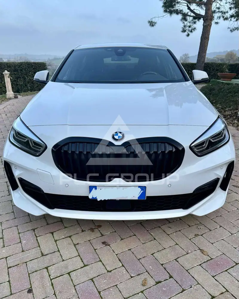 2021 BMW 116