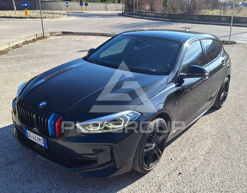 2021 BMW 116