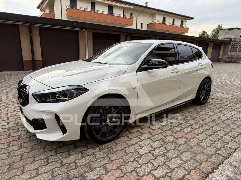 2021 BMW 116