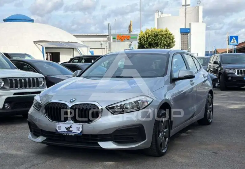 2021 BMW 116