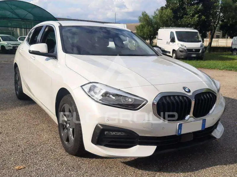 2021 BMW 116