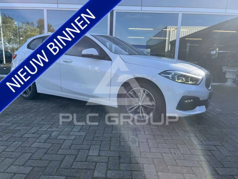 2021 BMW 116