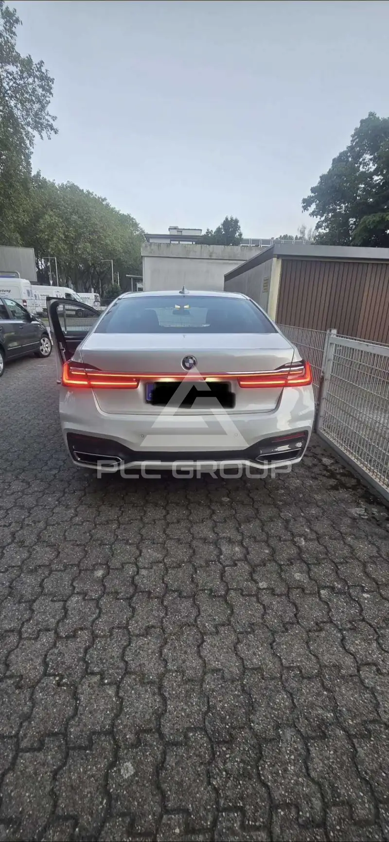 2021 BMW 730