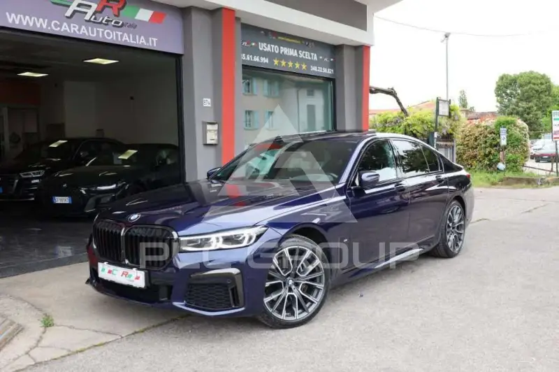 2021 BMW 730