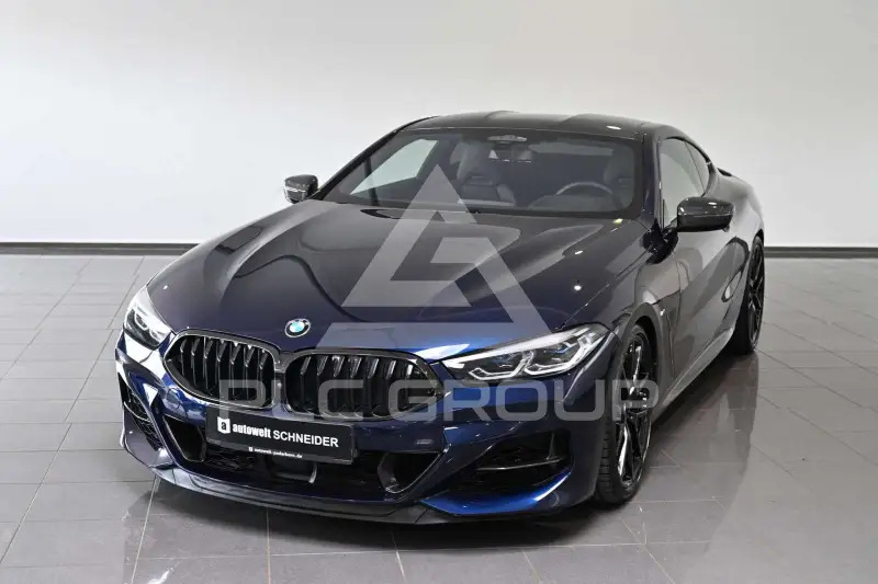 2021 BMW M8
