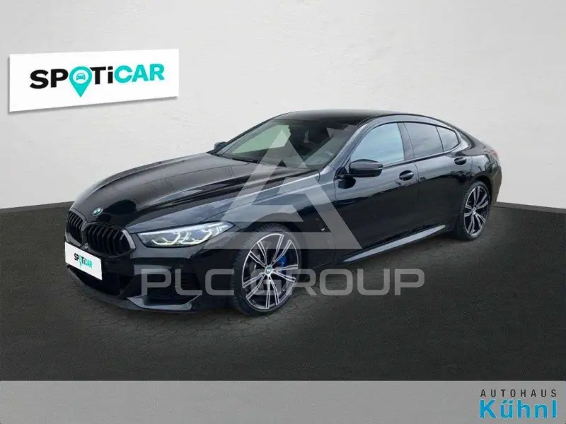 2021 BMW M8