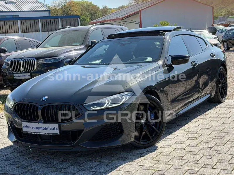 2021 BMW M8