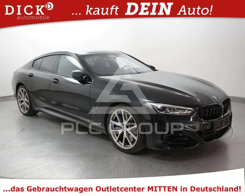 2021 BMW M8