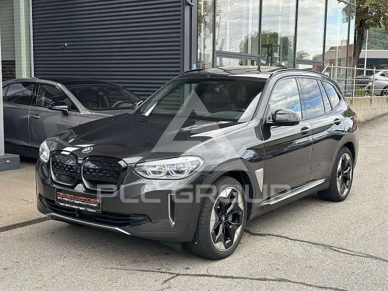 2021 BMW iX