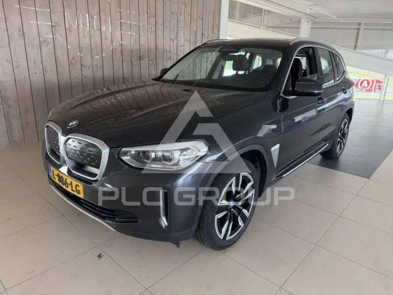 2021 BMW iX