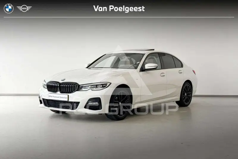 2021 BMW 318